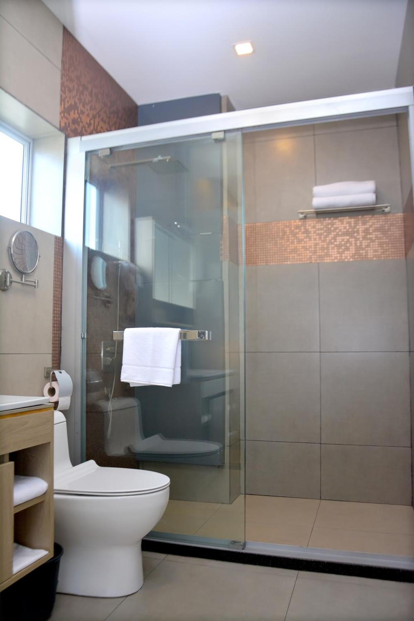 Belmont Boutique Hotel - Free Airport Shuttle Service Negombo Habitación foto